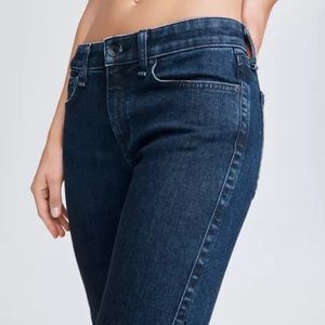 Rag & Bone Cate Mid-Rise Flare, Night Blue
Slim Fit Dark Indigo Jean. Never worn